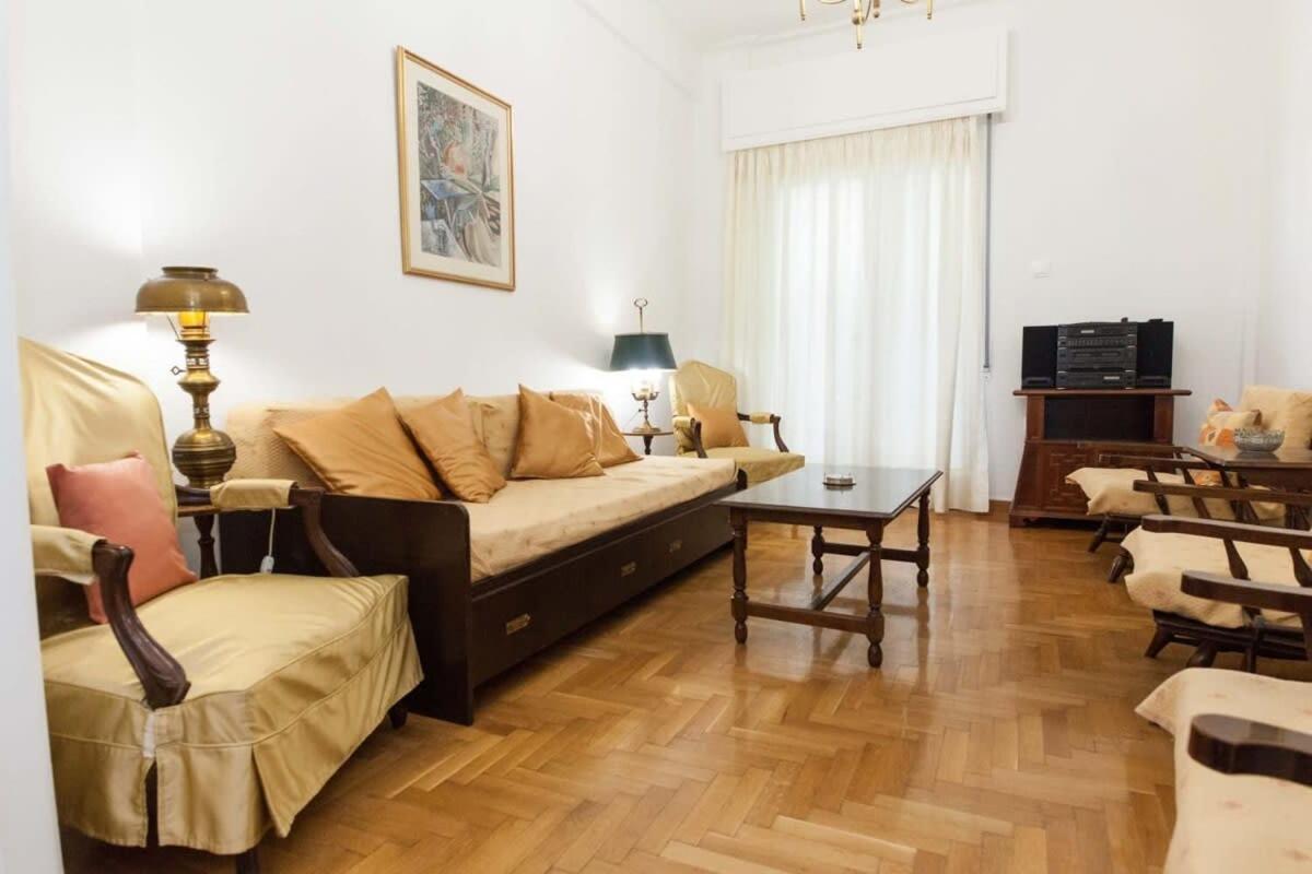 Charming Vintage 2Br Apartment With Balcony In Koukaki Αθήνα Εξωτερικό φωτογραφία