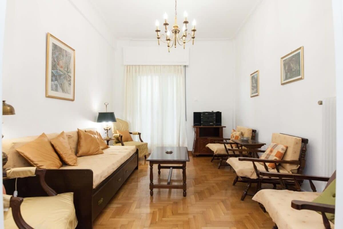 Charming Vintage 2Br Apartment With Balcony In Koukaki Αθήνα Εξωτερικό φωτογραφία