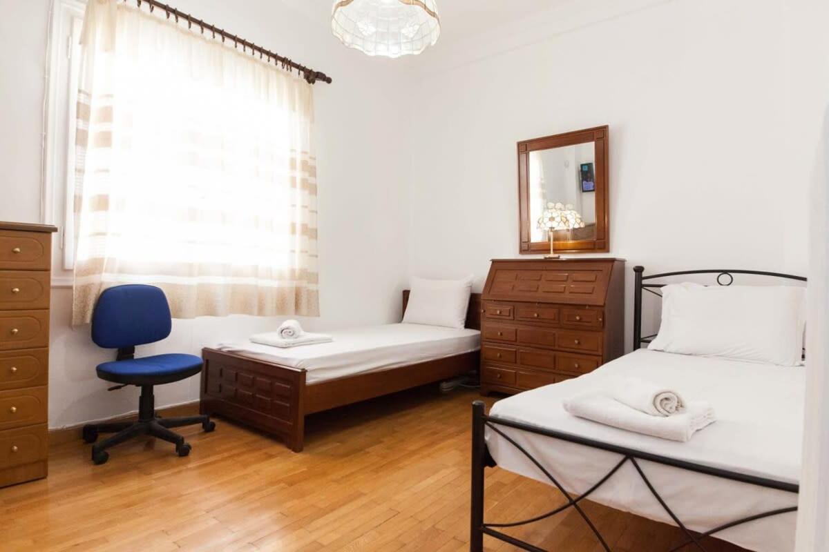 Charming Vintage 2Br Apartment With Balcony In Koukaki Αθήνα Εξωτερικό φωτογραφία